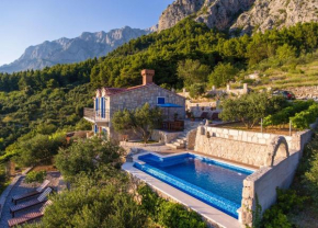 Villa Pina in Makarska, private pool